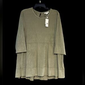 Simply Noelle soft faux suede tunic top blouse sage green L XL